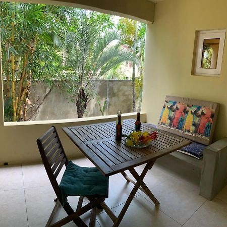 Beautique Studio 49 Apartment Coteau Raffin ภายนอก รูปภาพ