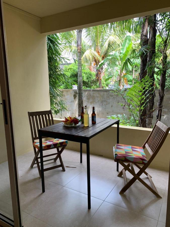 Beautique Studio 49 Apartment Coteau Raffin ภายนอก รูปภาพ