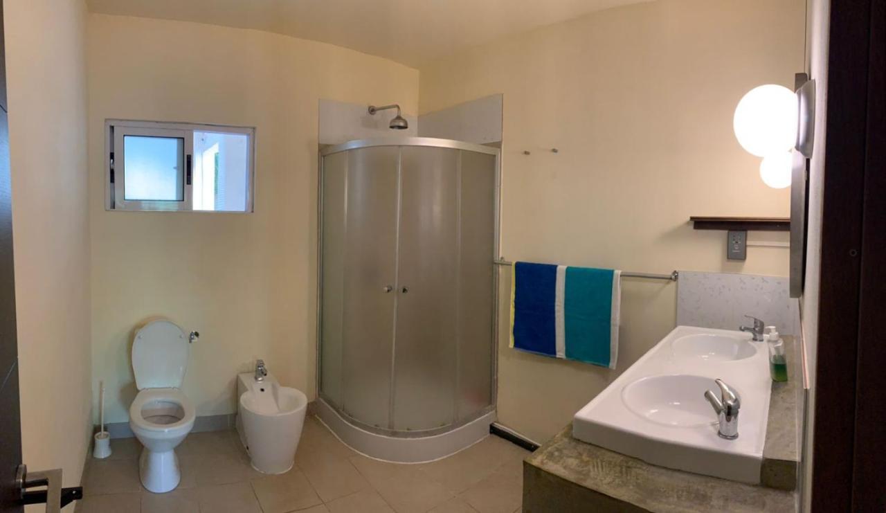 Beautique Studio 49 Apartment Coteau Raffin ภายนอก รูปภาพ