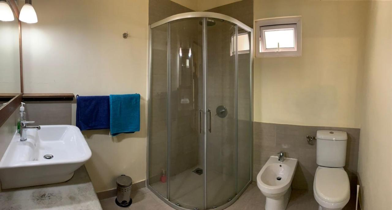 Beautique Studio 49 Apartment Coteau Raffin ภายนอก รูปภาพ